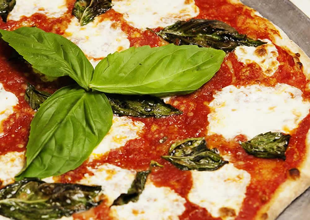 Sauced at Kinsmen: Making Brewery Pizza Famous